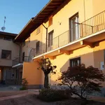 Rent 3 bedroom apartment of 100 m² in Sesto Calende