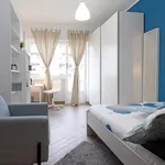 Rent 5 bedroom apartment in Rome