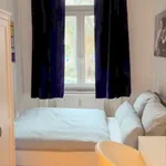 Rent a room of 70 m² in Frankfurt am Main