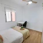 Alquilar 4 dormitorio apartamento en Valencia