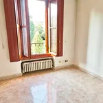 Rent 3 bedroom apartment of 90 m² in Milano