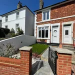 Rent 2 bedroom house in Tunbridge Wells