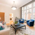 Rent 2 bedroom apartment of 95 m² in London