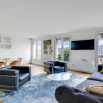 Appartement de 538 m² avec 1 chambre(s) en location à Paris