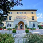 Rent 10 bedroom apartment of 143 m² in Bagno a Ripoli