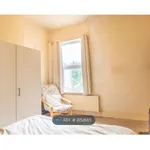 Rent 6 bedroom house in North West England