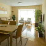 Rent 4 bedroom apartment of 100 m² in Madrid