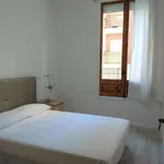 Rent 3 bedroom apartment of 95 m² in valencia