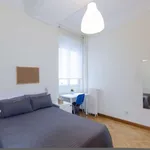 Rent a room of 95 m² in madrid