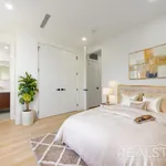 Rent 2 bedroom apartment in Brooklyn