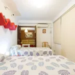 Rent 3 bedroom apartment of 90 m² in seville