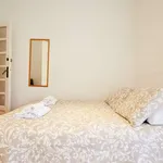 Rent a room in madrid