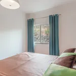 Rent 3 bedroom apartment of 180 m² in Caniço