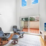 Rent 1 bedroom apartment in Mosman