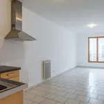 Rent 2 bedroom apartment of 44 m² in Cosne Cours Sur Loire