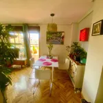 Rent a room of 120 m² in madrid