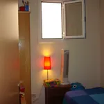 Rent a room in Barcelona']