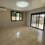 Rent 4 bedroom house of 160 m² in CAYENNE