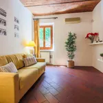 Rent 1 bedroom apartment of 54 m² in Florence