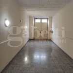 Affitto 3 camera appartamento di 90 m² in Catania