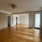 Miete 5 Schlafzimmer wohnung von 121 m² in Vienna