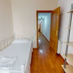 Alquilo 3 dormitorio apartamento de 1055 m² en Alicante