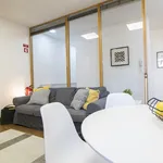 Rent 3 bedroom apartment of 70 m² in Porto