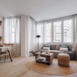 Rent 3 bedroom apartment of 90 m² in Barcelona