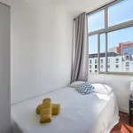 Rent a room in lisbon