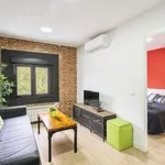 Rent 1 bedroom apartment of 60 m² in madrid