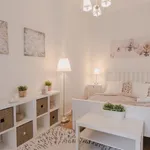 Rent 1 bedroom apartment of 30 m² in Prague