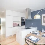 Rent 2 bedroom apartment of 80 m² in Porto