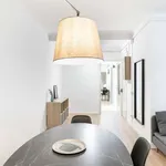 Rent 3 bedroom apartment in barcelona