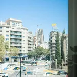 Rent 2 bedroom apartment of 80 m² in barcelona