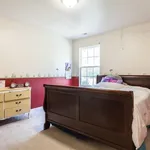 Rent 1 bedroom apartment in Durham