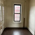 Rent 2 bedroom apartment in Manhattan