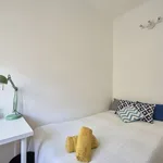 Rent a room in lisbon