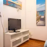 Rent 3 bedroom apartment in Madrid