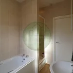 Rent 1 bedroom house in Leeds