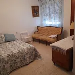 Alquilar 4 dormitorio apartamento en Seville