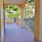 Appartamento arredato con terrazzo Centro