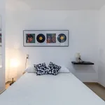 Rent 4 bedroom apartment of 1119 m² in Valencia