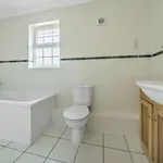 Rent 3 bedroom house in Waverley