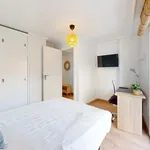 Rent a room of 110 m² in Elx