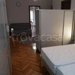 Rent 1 bedroom apartment of 45 m² in Milano