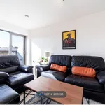 Rent 2 bedroom flat in London