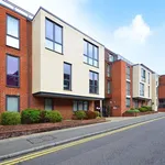 Rent 3 bedroom flat in South East England