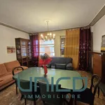 Rent 4 bedroom apartment of 100 m² in Padua