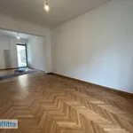 Rent 5 bedroom apartment of 232 m² in Milan