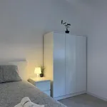 Rent 4 bedroom apartment in Setúbal